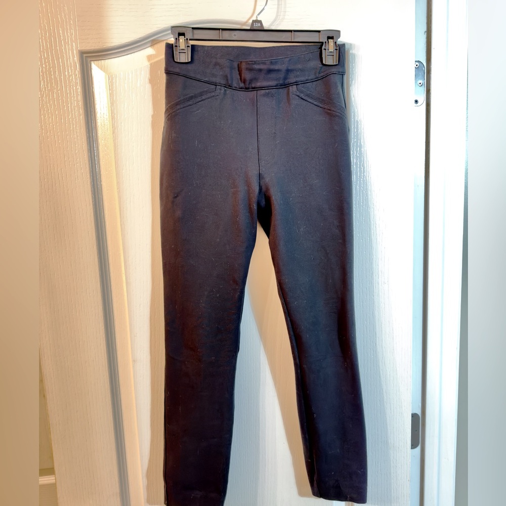 Spanks Pants. Not capri but more ankle length